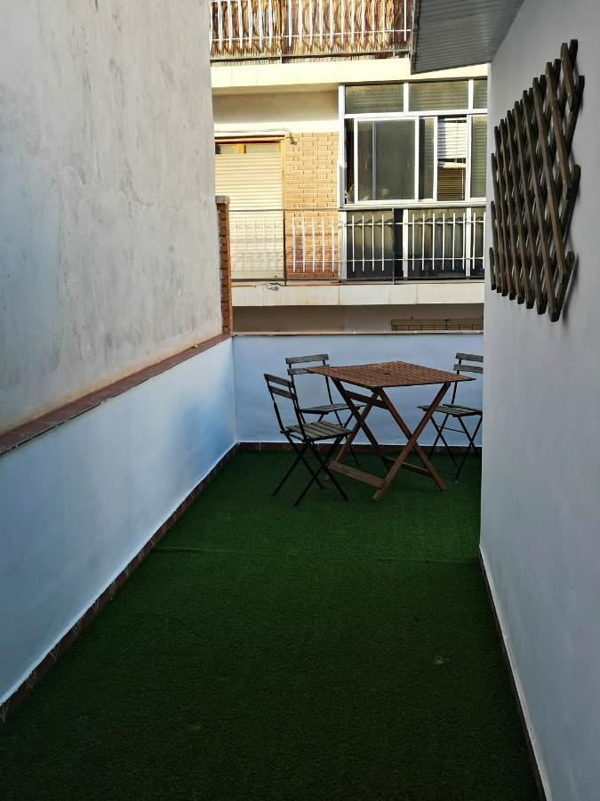 Preciosos apartamentos en el centro de Alicante Exterior foto